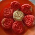 Cooksnap dari LeL ليديانا لاراساتي untuk resep 6. Bolu Kukus Mawar Lembut Tanpa Mixer