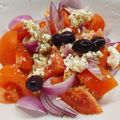 Cooksnap από Δέσποινα Καρπούζα στη συνταγή Σαλάτα ντομάτα, φέτα, κρεμμύδι και ελιά