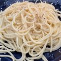 Liam's cooksnap of when they made Spaghetti Aglio Oglio Peperoncino.