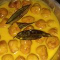  Chef Richa pathak. का कुकस्नैप जब उन्होंने पकोडा कड़ी (kadhi pakoda recipe in Hindi) बनाया था।