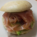 El cooksnap de Cristina cuando hizo Bocadillo de salmón, queso para untar y tomate.