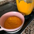 El cooksnap de Laura cuando hizo Crema de zanahoria y manzana.