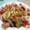 藍海冰心 的 [好菇多多]菇菇炒沙茶花枝 cooksnap