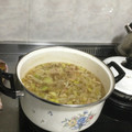 El cooksnap de Claudia Rojas cuando hizo Entra al reto. Sopa de col morada con patatas y poro.
