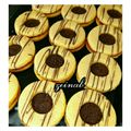 کوک اسنپ آندیا خلیل پور بعد از امتحان کردن شیرینی آلمانی یا مشهدی مرباییjam sweets.
