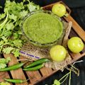 Parul Manish Jain का कुकस्नैप जब उन्होंने आँवले और हरे धनिये की चटनी (amla aur hare dhaniye ki chutney recipe in Hindi) बनाया था।