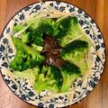 Maggie Hsieh 的 涼拌雲耳綠花椰 cooksnap