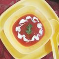 Rafiqua Shama का कुकस्नैप जब उन्होंने रेस्टोंरेन्ट स्टाइल टमाटर का सूप (Restaurant styleTamatar ka soup recipe in hindi) बनाया था।