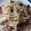 El cooksnap de Patricia cuando hizo Espaguetis rápidos con aceite, tomate seco y anchoas.