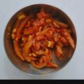 Rushi का कुकस्नैप जब उन्होंने करेले और प्याज़ की सब्जी (karele aur pyaz ki sabzi recipe in Hindi) बनाया था।