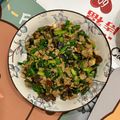 黑暗料理進化中 的 韭菜花肉末皮蛋 cooksnap