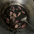 Cooksnap dari kultsum haqqi untuk resep Cumi item masak lada bawang putih cepat mudah ala rumah