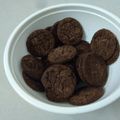 Rekha का कुकस्नैप जब उन्होंने ओट्स आलमंड चोको कूकीज (Oats Alomonds choco cookies recipe in Hindi) बनाया था।