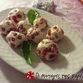 Cooksnap από Titsi στη συνταγή Τρουφάκια με τυρί και ρόδι!