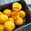 Charu Aggarwal का कुकस्नैप जब उन्होंने बेसन लड्डू (Besan ladoo recipe in hindi) बनाया था।