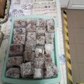Balàzsné Tóth Nikolett Cooksnap-ja, amikor elkészítette a(z) Kókuszkocka receptet.