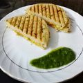 Vaishali Arora's cooksnap of when they made Stuffed Paneer kulcha.