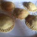 Afrah's kitchen 's cooksnap of when they made Circled mini meatpies.
