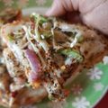  Chef Richa pathak. का कुकस्नैप जब उन्होंने ब्रेड पीज़ा (bread pizza recipe in Hindi) बनाया था।