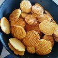 Lisa Mtombeni's cooksnap of when they made Basic biscuits.