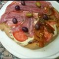 El cooksnap de j.d. schultheis cuando hizo Pizza de provoleta, jamón crudo y rúcula.