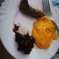 Zita Csatai-Lestyan Cooksnap-ja, amikor elkészítette a(z) Omlós sültkaraj sárgarépás burgonyapürével, lilahagymalekvárral receptet.
