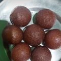 Reena Verbey का कुकस्नैप जब उन्होंने एम टी आर प्रीमिक्स गुलाब जामुन (MTR Premix gulab jamun recipe in Hindi) बनाया था।