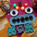 Mukti Bhargava का कुकस्नैप जब उन्होंने डार्क व्हाइट चॉकलेट मोदक (Dark White chocolate modak recipe in Hindi) बनाया था।