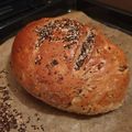 Kinga Jónás Cooksnap-ja, amikor elkészítette a(z) Magvas házi kenyér receptet.