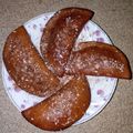 صورة من أم فاضل، شاركها بعد تجربة وصفة قطايف لذيذة وسهلة 🍯