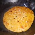 Kirti Mathur का कुकस्नैप जब उन्होंने गुजराती हांडवो (Gujarati Handvo recipe in hindi) बनाया था।