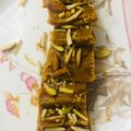 pinky makhija का कुकस्नैप जब उन्होंने बेसन आटा बर्फी बनाया था।
