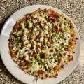 Deepa Paliwal का कुकस्नैप जब उन्होंने वेज चीजी पिज़्ज़ा(veg cheese pizza recipe in hindi) बनाया था।