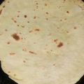Manju का कुकस्नैप जब उन्होंने आलू का पराठा विद मैगी मसाला (aloo ka paratha with maggi masala recipe in Hindi) बनाया था।