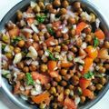Hemaxi Patel's cooksnap of when they made કાળા ચણા અને મિક્સ વેજીટેબલ નું સલાડ (Kala Chana And Mix Veg Salad Recipe In Gujarati).