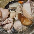 藍海冰心 的 香菇蒜頭雞湯 cooksnap