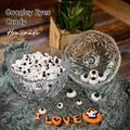 Cooksnap Dapur Yusfarisyia semasa beliau membuat Googley Eyes Candy Sprinkles Homemade.