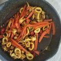 Cooksnap Kirr semasa beliau membuat Sotong goreng kunyit.