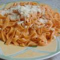 El cooksnap de Maria Manuel Oviedo cuando hizo Fideos caseros sabor morrón asado.