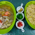 Cooksnap Nuharahmat semasa beliau membuat Sup Macaroni Mudah.
