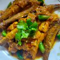 Srilekha Banik's cooksnap of when they made সর্ষে বাটা দিয়ে সজনে ডাঁটার চচ্চড়ি (Sorshe bata recipe in Bengali).