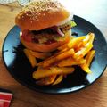 Dása Halušková Cooksnap-ja, amikor elkészítette a(z) Isteni finom hamburger zsemle 🤗🤗🤗🍔🍔 receptet.