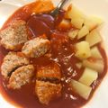 Kovács Linda Cooksnap-ja, amikor elkészítette a(z) Klasszikus paradicsomos húsgombóc receptet.