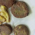 Sadaf Shoaib Vohra's cooksnap of when they made Resha Shami Kabab.