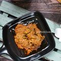 Cooksnap Azyyati Zakaria semasa beliau membuat Rendang Ayam.