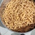 Rajni का कुकस्नैप जब उन्होंने गठिया सेव (gathiya sev recipe in Hindi) बनाया था।
