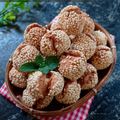 Cooksnap dari Mama Queen untuk resep Onde-onde ketawa (mini)