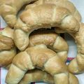 Anna Sára Jenei Cooksnap-ja, amikor elkészítette a(z) Nosztalgia kifli 🥐 receptet.