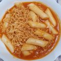 愛吃的小芸 的 韓式泡麵辣炒年糕食譜 라볶이 cooksnap
