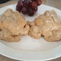 kimberly.missbossy's cooksnap of when they made Biscuits All Covered In Gravy.